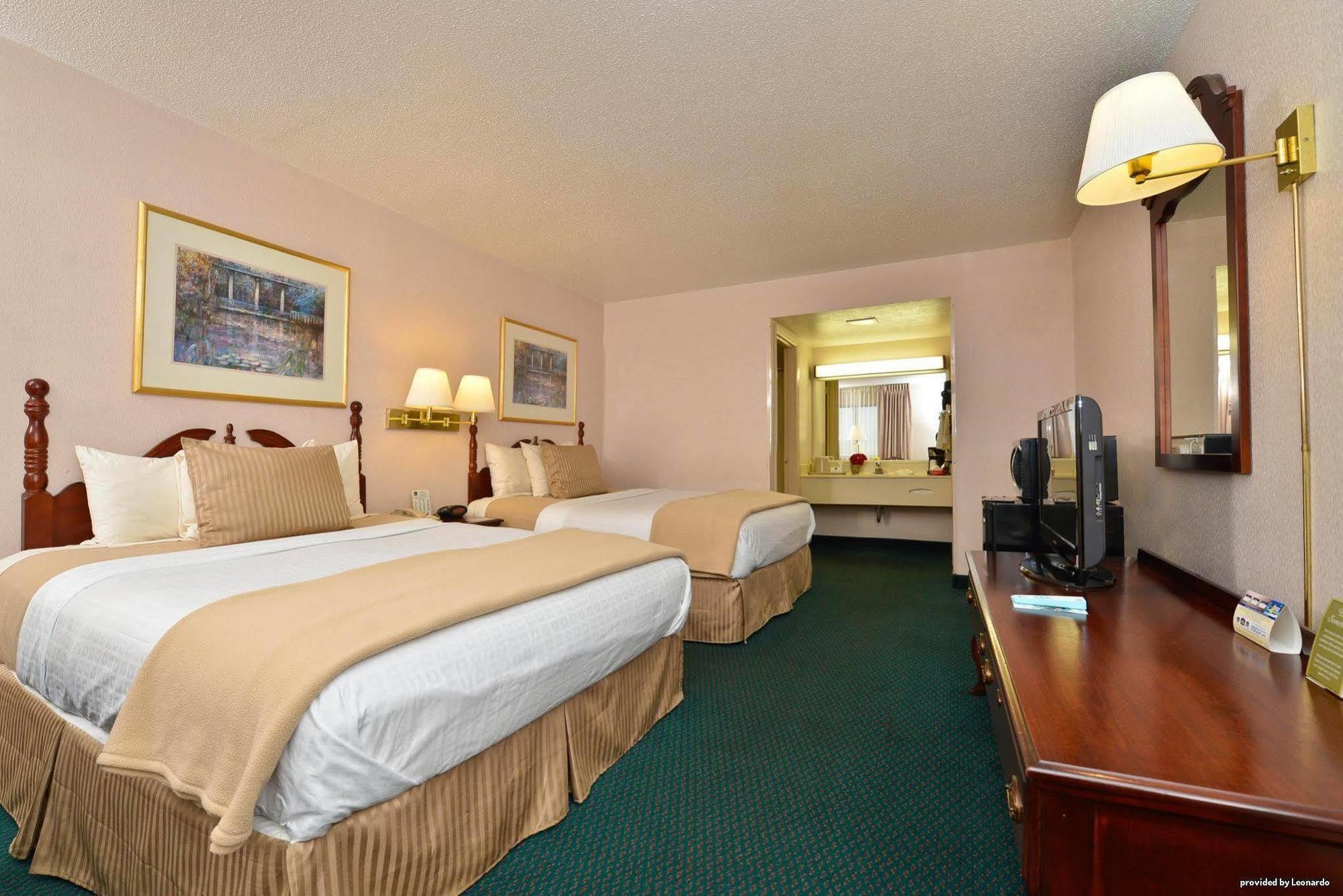 Western Hotel 3*